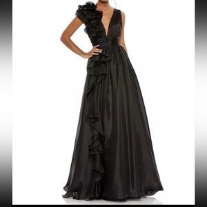 MacDuggal Ruffle Shoulder V-Neck Chiffon Evening Gown - Size 6